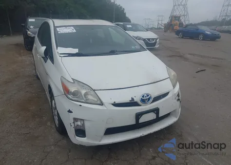 2010 Toyota Prius Iii z USA, uszkodzony, nr VIN JTDKN3DU8A0086345